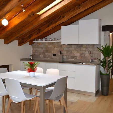 Porta Della Muda Apartament