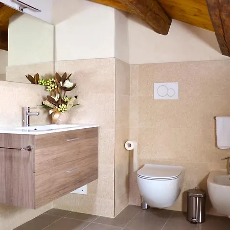 Porta Della Muda Apartament *